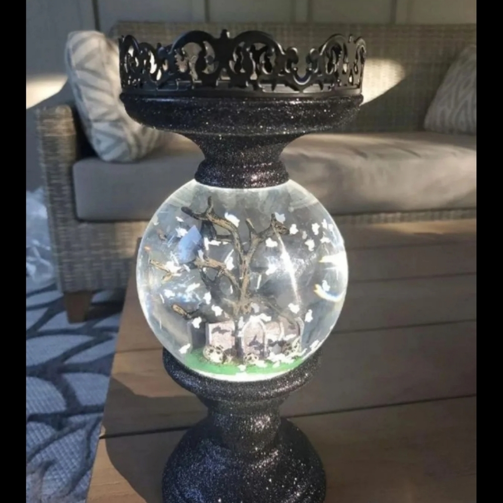 Gorgeous Bath & Body Candleholder - Picture 2 of 5